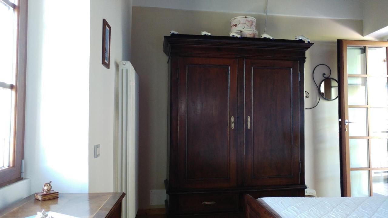 La Casa Delle Fate Villa Cremia Bagian luar foto