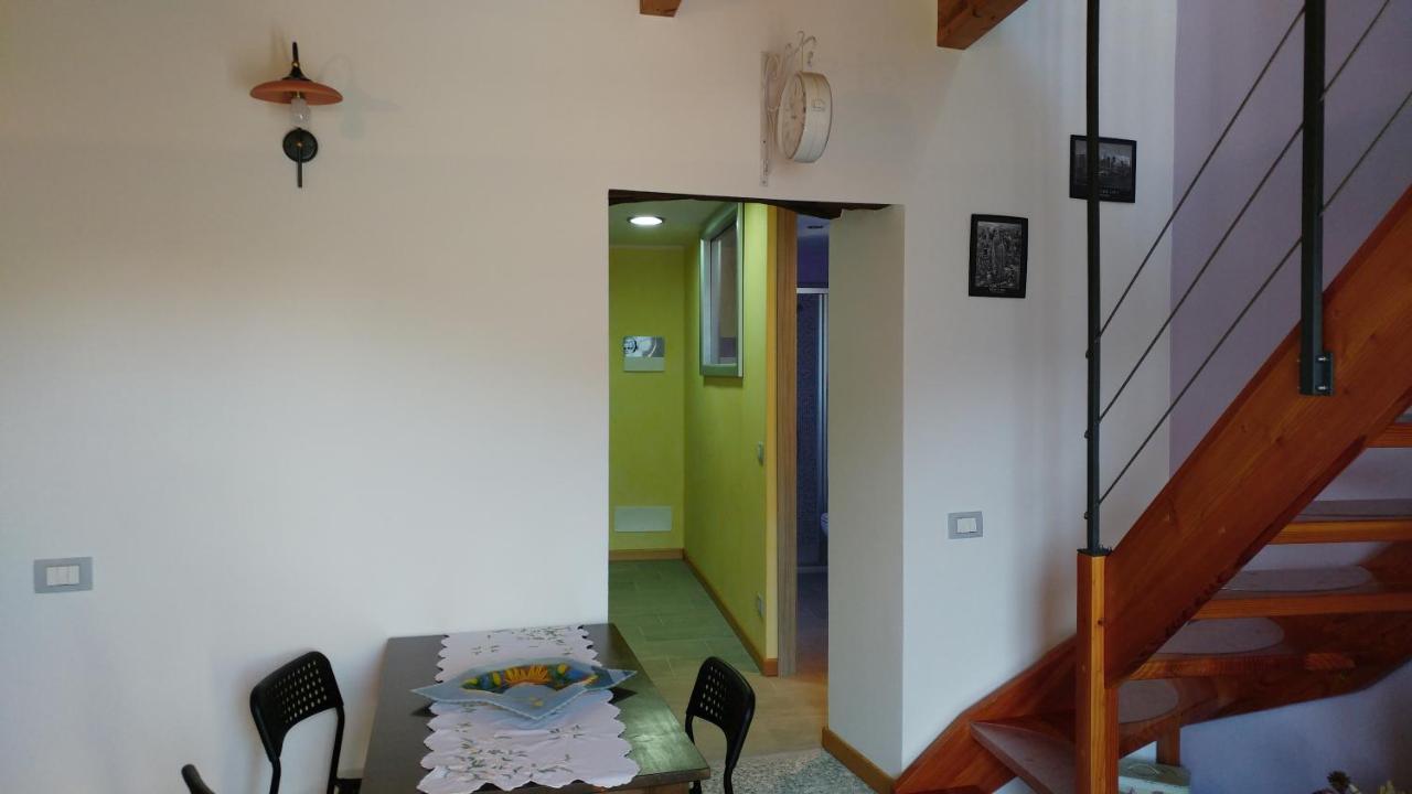 La Casa Delle Fate Villa Cremia Bagian luar foto